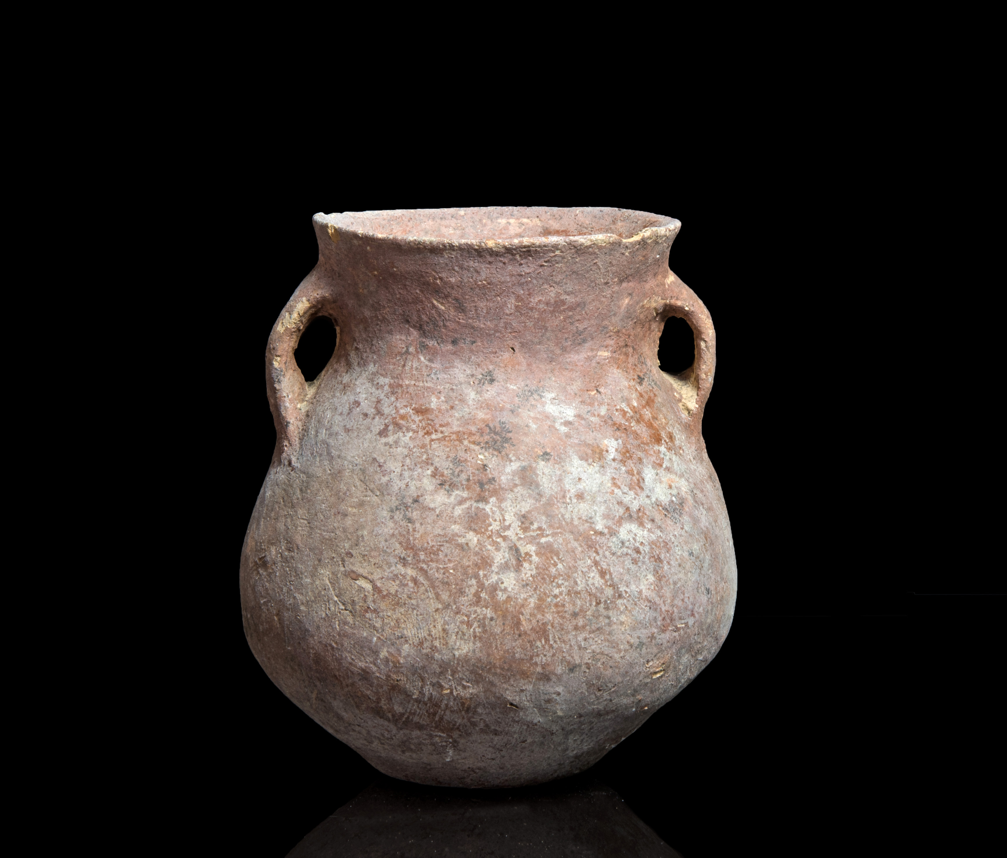 Holy Land early bronze age pottery jar